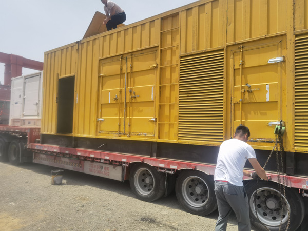 调兵山发电机出租100KW发电机需要什么规格的电缆线？