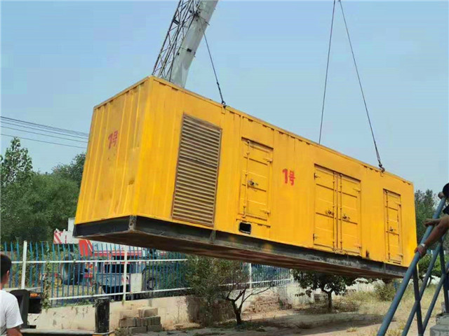 调兵山300KW柴油发电机组油耗是多少？